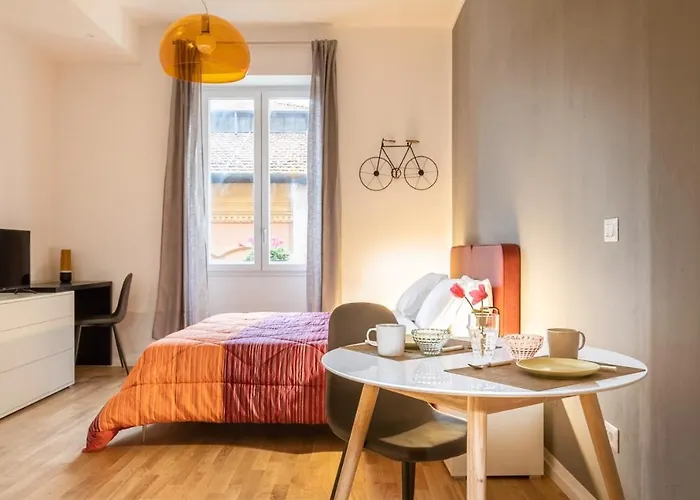 Delle Erbe By Daire *