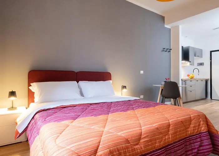 Delle Erbe By Daire *