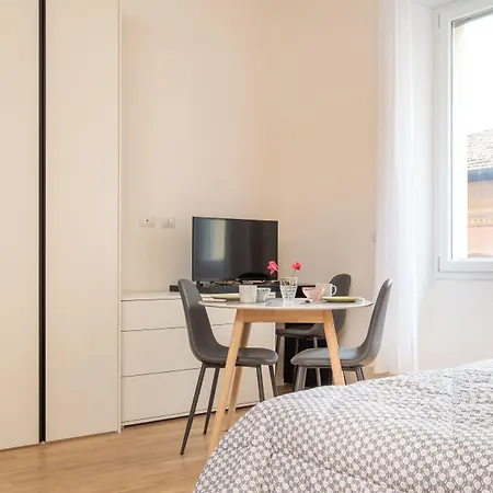 Delle Erbe By Apartment *