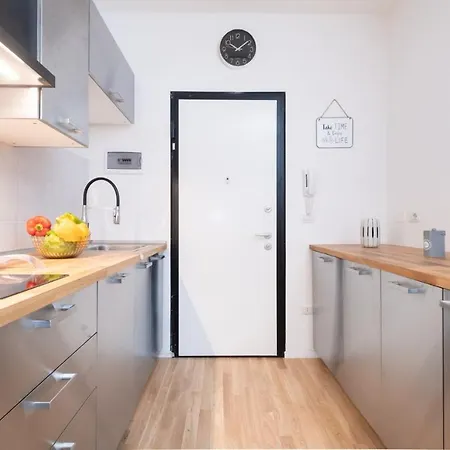 Apartment Delle Erbe By